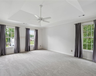 2565 Chestea Drive Ne - Photo Thumbnail 9