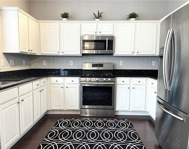 2584 Alvecot Circle Se - Photo Thumbnail 15
