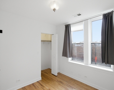 3760 W Fullerton Avenue - Photo Thumbnail 5