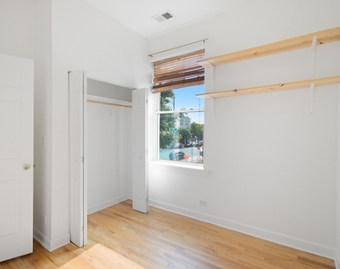 3760 W Fullerton Avenue - Photo Thumbnail 6