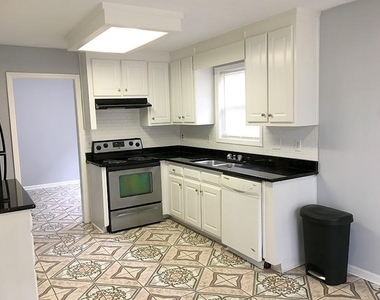 2515 Freemans Walk Drive - Photo Thumbnail 14