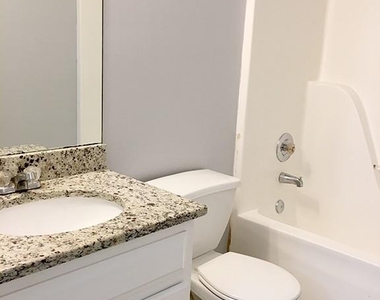 2515 Freemans Walk Drive - Photo Thumbnail 27