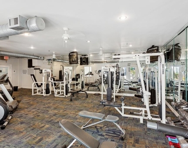 821 Ralph Mcgill Boulevard Ne - Photo Thumbnail 18