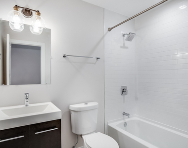 5407 S Harper Avenue - Photo Thumbnail 16