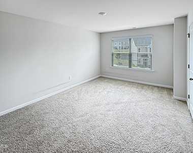 2301 Gracie Lane - Photo Thumbnail 11