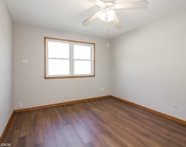 230 Maple Street - Photo Thumbnail 9