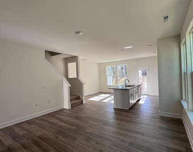6320 Lady Eliza Lane - Photo Thumbnail 4
