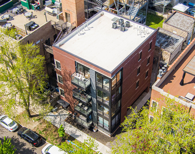 3710 N Kenmore Avenue - Photo Thumbnail 13