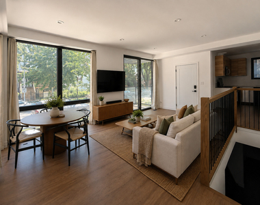 3710 N Kenmore Avenue - Photo Thumbnail 4