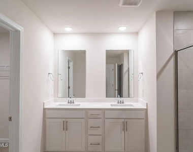 793 Red River Drive - Photo Thumbnail 5