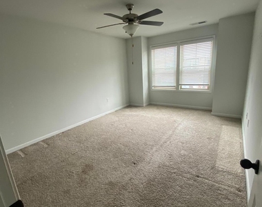 1308 Compass Drive - Photo Thumbnail 3