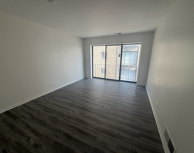 2300 N Harlem Avenue - Photo Thumbnail 8