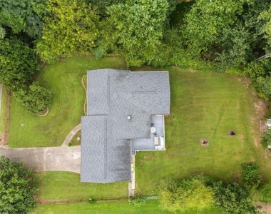 6207 Moss Drive - Photo Thumbnail 33