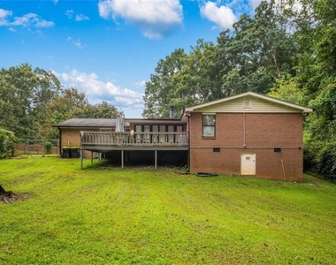 6207 Moss Drive - Photo Thumbnail 30
