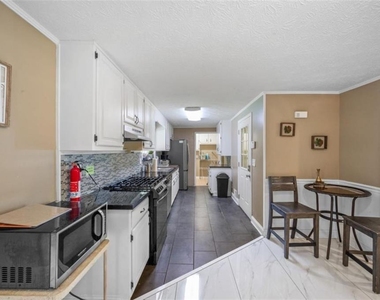 6207 Moss Drive - Photo Thumbnail 24