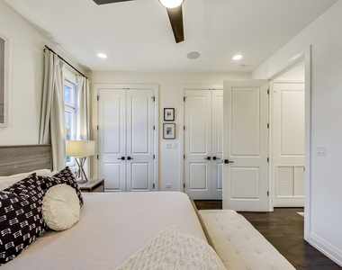 1903 N Monticello Avenue - Photo Thumbnail 14