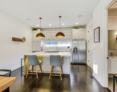 1903 N Monticello Avenue - Photo Thumbnail 9