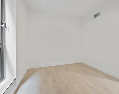 1313 W Taylor Street - Photo Thumbnail 24