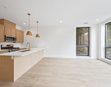 1313 W Taylor Street - Photo Thumbnail 2