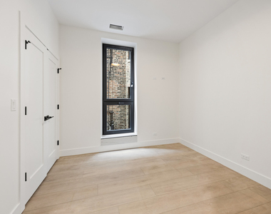 1313 W Taylor Street - Photo Thumbnail 23