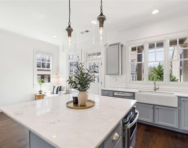 124 Parkside West Court - Photo Thumbnail 12