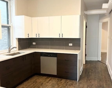 6220 N Wayne Avenue - Photo Thumbnail 6