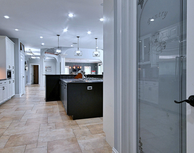 312 Felicia Court - Photo Thumbnail 28