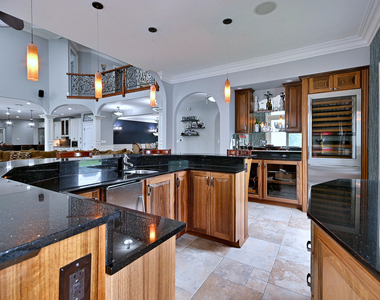 312 Felicia Court - Photo Thumbnail 37