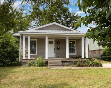 823 Cotton Place - Photo Thumbnail 1