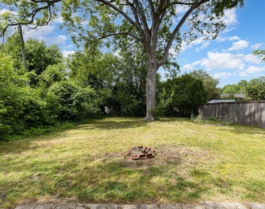823 Cotton Place - Photo Thumbnail 25