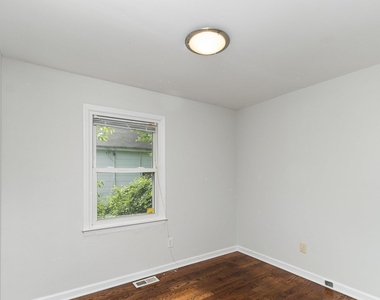 823 Cotton Place - Photo Thumbnail 16