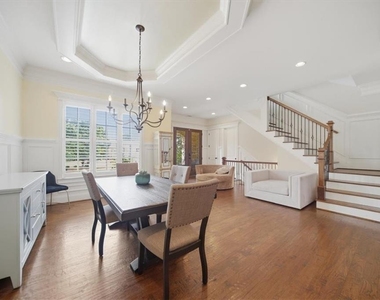5869 Chickasaw Lane - Photo Thumbnail 6