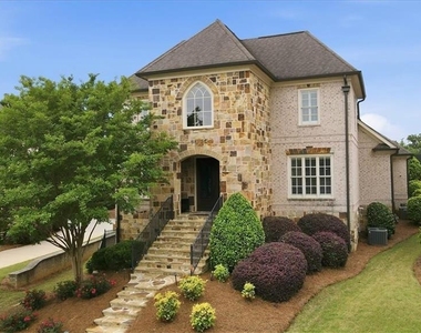 5869 Chickasaw Lane - Photo Thumbnail 2