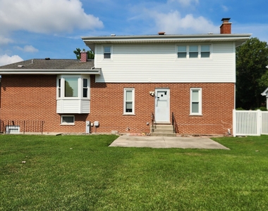 7749 Lyman Avenue - Photo Thumbnail 20