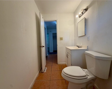 1070 Ollie Circle Nw - Photo Thumbnail 16