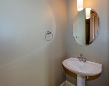 4685 Dogwood Alley - Photo Thumbnail 11
