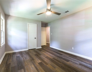 2288 Polar Rock Avenue Sw - Photo Thumbnail 10