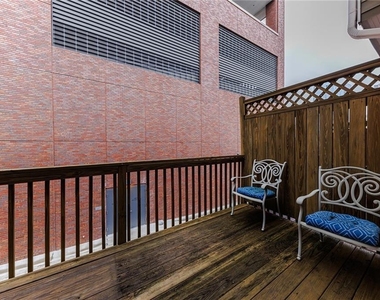 201 16th Street Nw - Photo Thumbnail 27