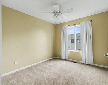 24617 Patriot Square Drive S - Photo Thumbnail 10