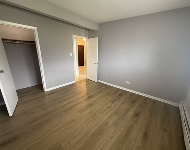 1213 N 34th Avenue - Photo Thumbnail 5