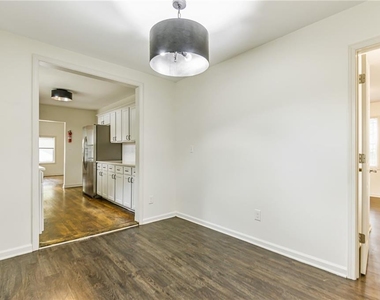 937 Lawton Street Sw - Photo Thumbnail 14