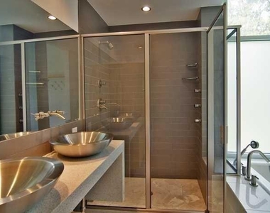 6851 Roswell Road - Photo Thumbnail 8