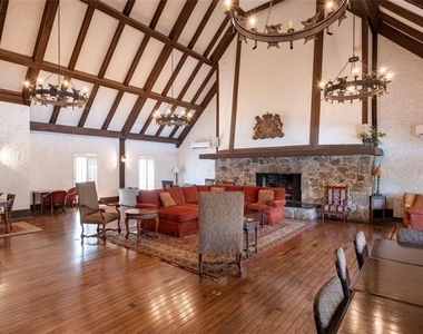 6851 Roswell Road - Photo Thumbnail 14