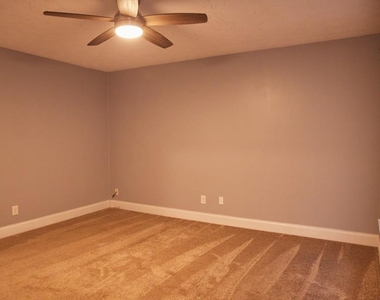 248 Mill Creek Place - Photo Thumbnail 11