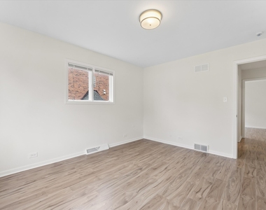 801 Barnsdale Road - Photo Thumbnail 18
