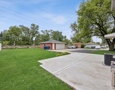 801 Barnsdale Road - Photo Thumbnail 26