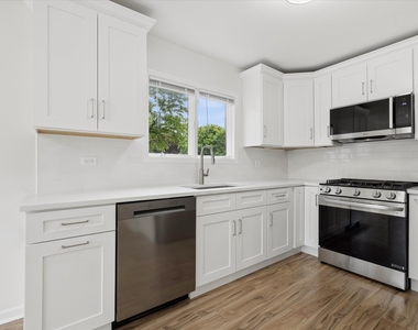801 Barnsdale Road - Photo Thumbnail 8
