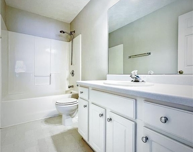 3368 Hill Pond Drive - Photo Thumbnail 21