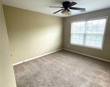 2207 Pebble Beach Drive - Photo Thumbnail 7