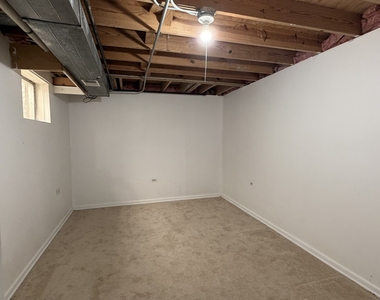 646 White Court - Photo Thumbnail 16
